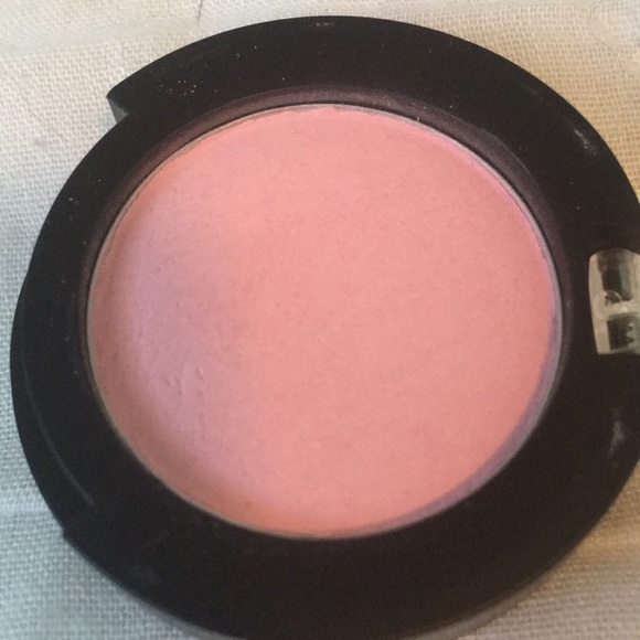 Sigma Beauty Eye Shadow Cherry Blossom Compact - Picture 5 of 5